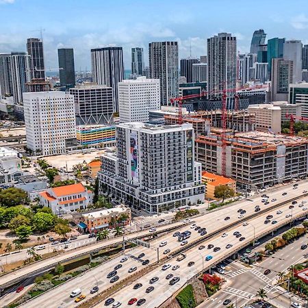 Modern Unit Mins From Brickell With Free Parking Miami Exterior foto
