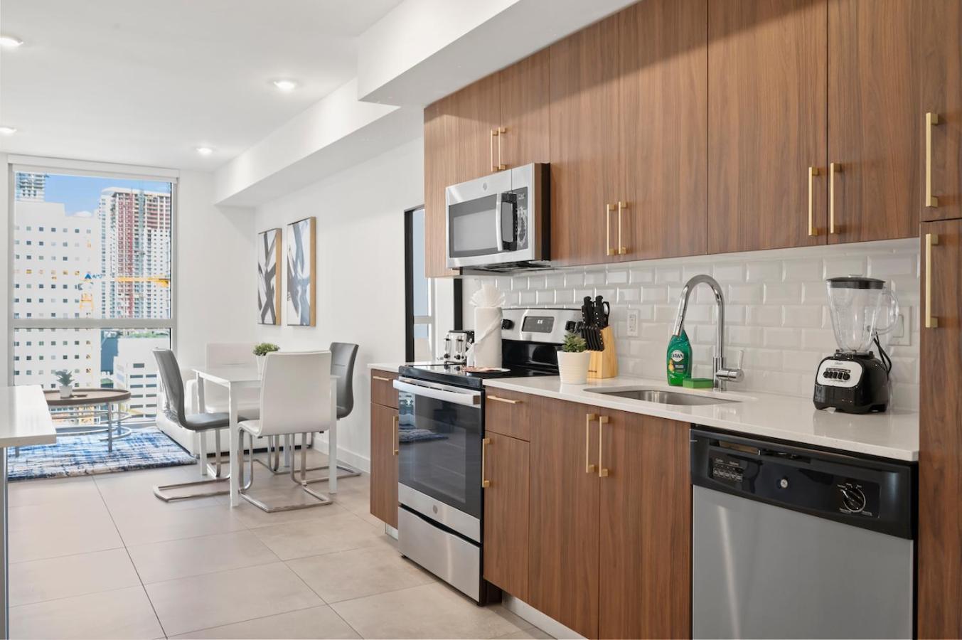 Modern Unit Mins From Brickell With Free Parking Miami Exterior foto