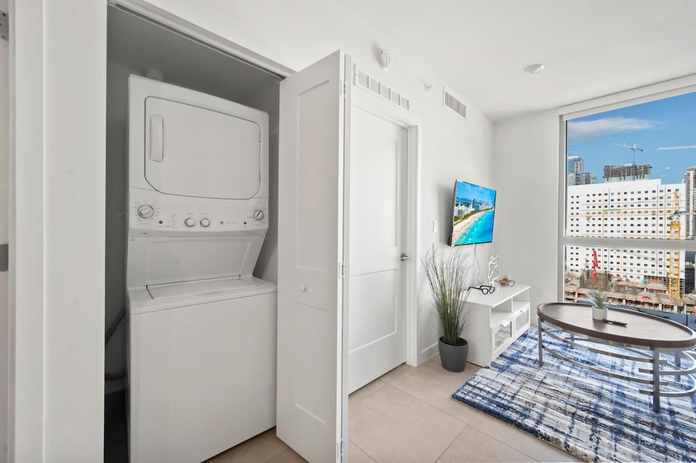 Modern Unit Mins From Brickell With Free Parking Miami Exterior foto
